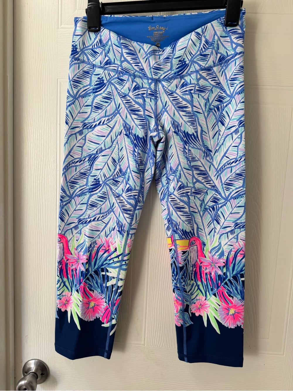 Lilly Pulitzer Blue Palm-Print Capri Leggings with Lilac Accents